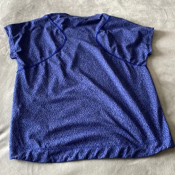 ADIDAS Blue Women’s Short Sleeve Workout Top - Picture 3 of 4